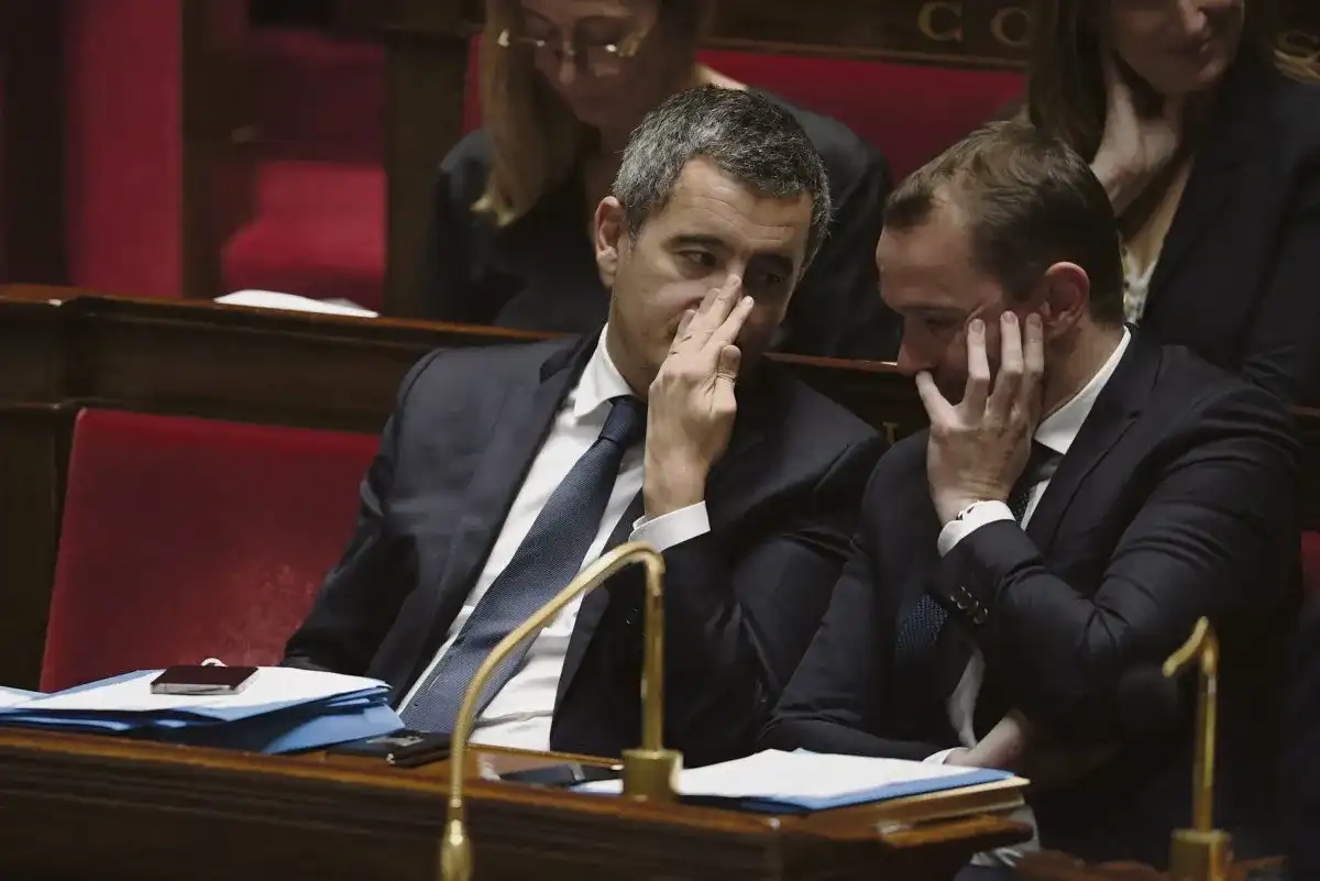 Débats houleux et arrière-pensées politiciennes au Parlement français