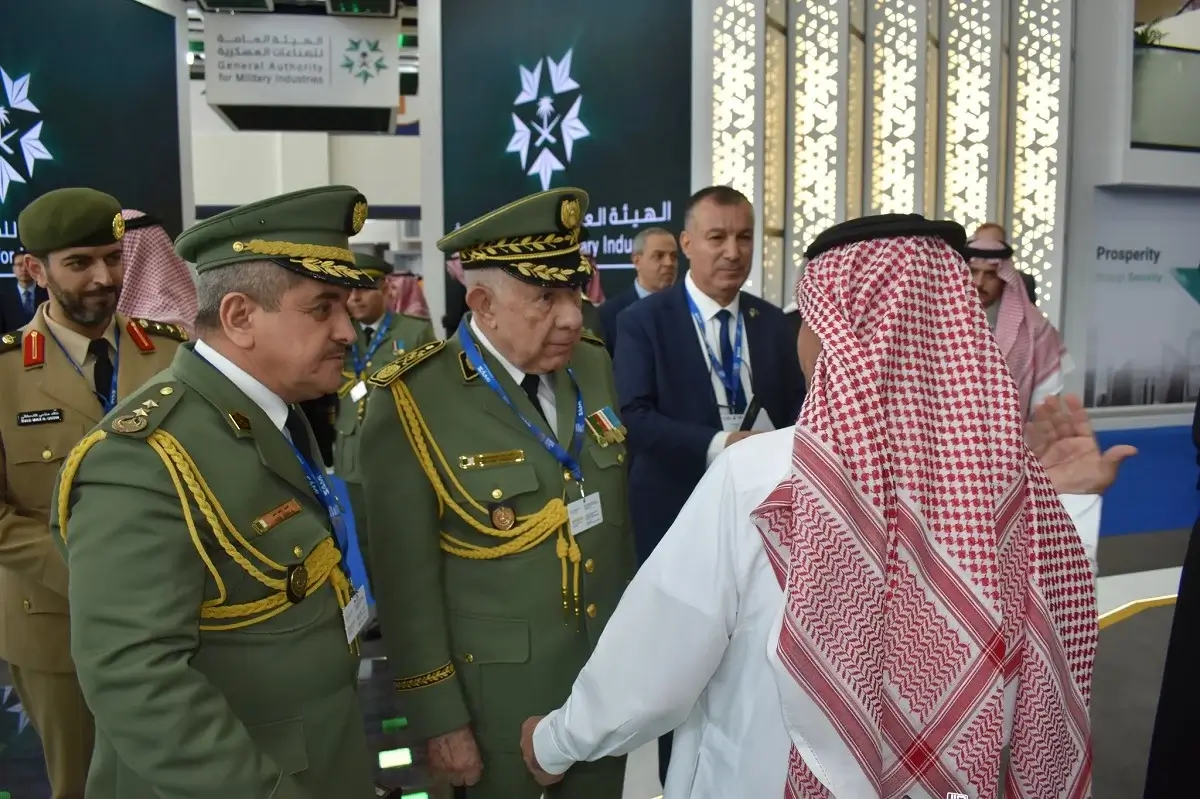 Saïd Chanegriha entame sa visite au royaume d'Arabie Saoudite